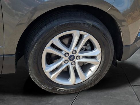 Used 2019 Ford Edge SEL w/ Equipment Group 201A image 11