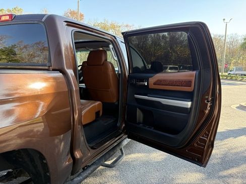 Used 2015 Toyota Tundra 1794 Edition image 26