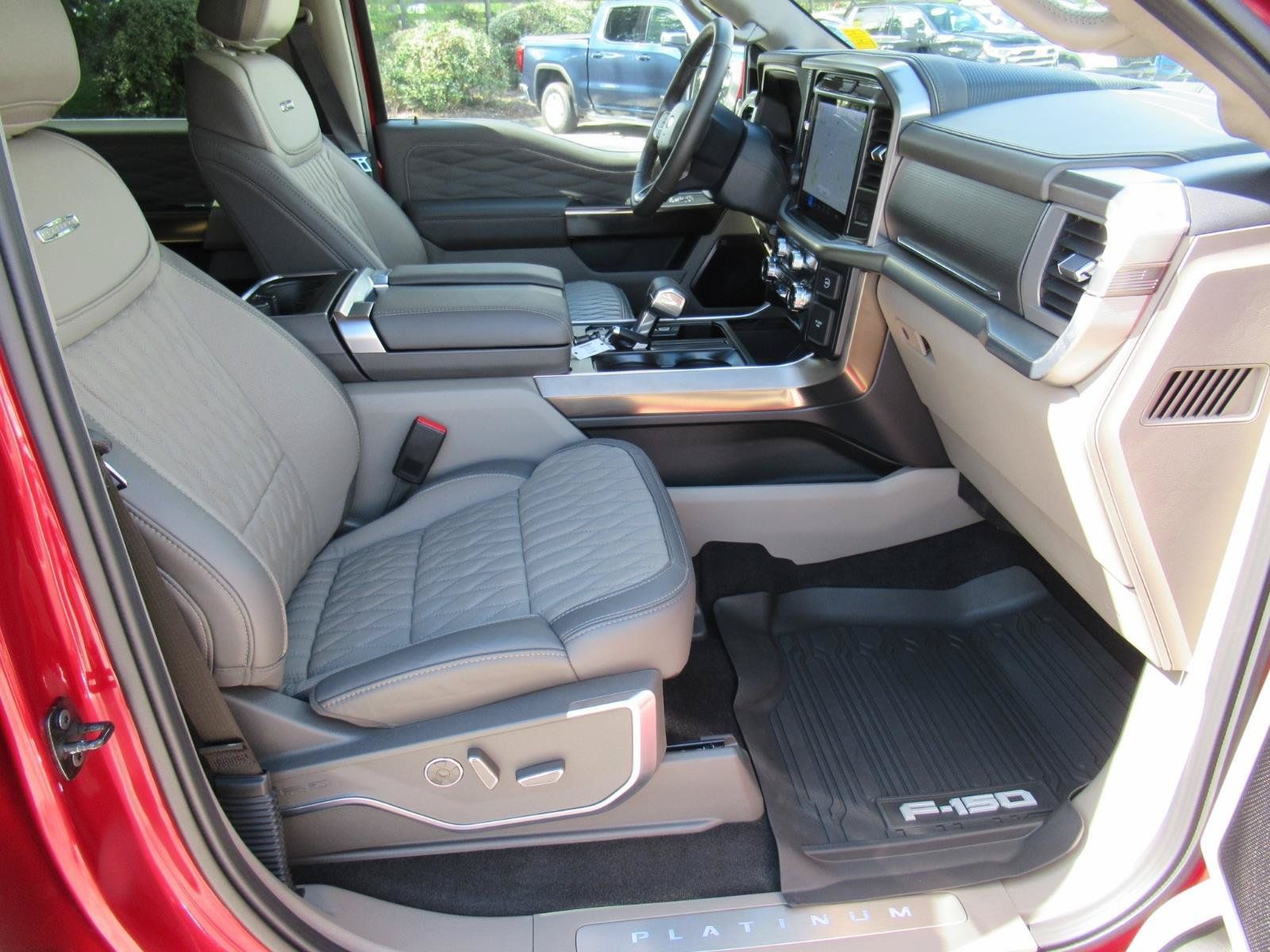 Used 2026 Ford F150 Platinum w/ Equipment Group 703A Plus AWD/4WD image 10