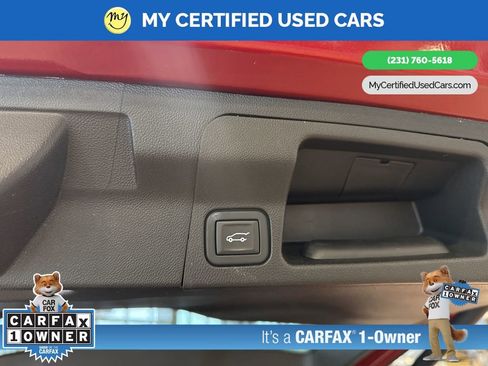 Used 2023 GMC Acadia SLE w/ Driver Convenience Package FWD image 25