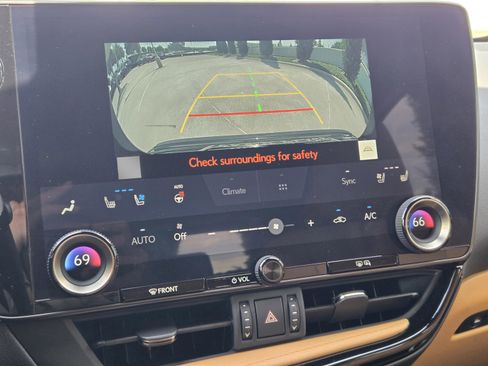 Used 2024 Lexus NX 350h AWD image 14