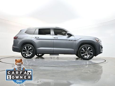 Used 2024 Volkswagen Atlas SEL Premium R-Line AWD/4WD image 35