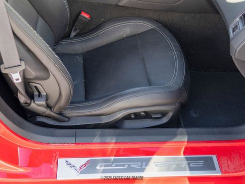 Used 2018 Chevrolet Corvette Stingray Convertible w/ 2LT Preferred Equipment Group image 33
