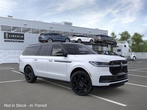New 2025 Lincoln Navigator L Black Label image 7