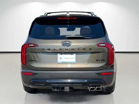 Used 2021 Kia Telluride SX w/ SX Prestige Package image 4