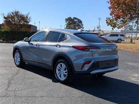 Used 2025 Buick Envista Preferred image 5