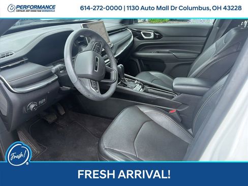 Used 2023 Jeep Compass High Altitude AWD/4WD image 12