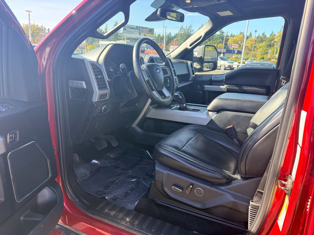 Used 2017 Ford F150 Lariat w/ Equipment Group 502A Luxury AWD/4WD image 17