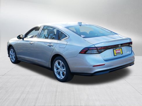 Certified 2025 Honda Accord LX image 5