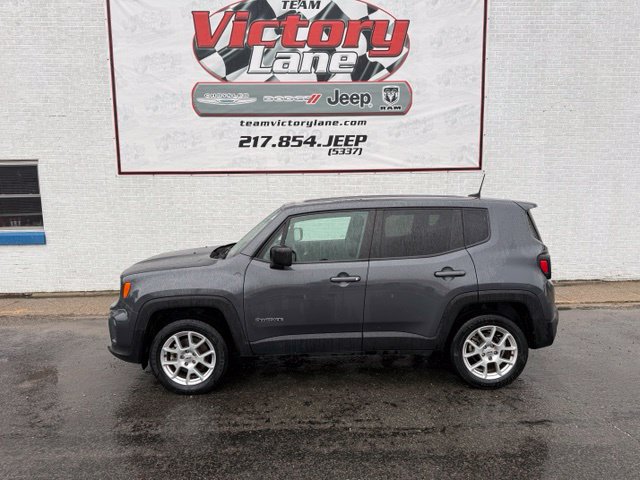 Used 2023 Jeep Renegade Latitude AWD/4WD image 2