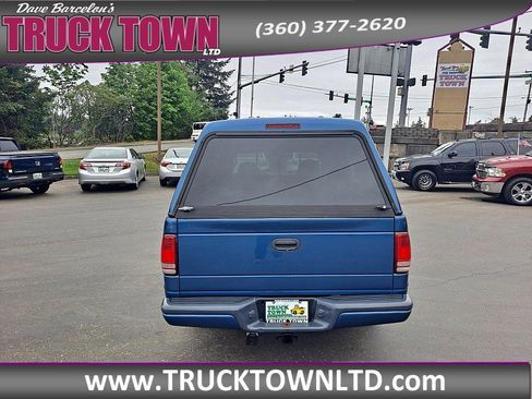Used 2003 Dodge Dakota Sport RWD image 4