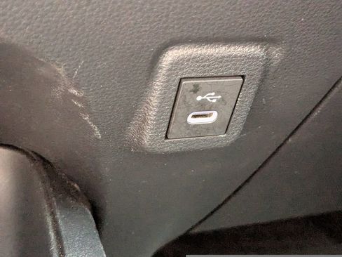 Certified 2024 Toyota Corolla SE image 19