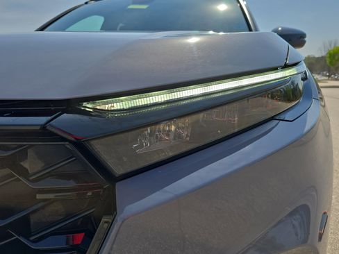 Used 2023 Honda CR-V Sport image 32