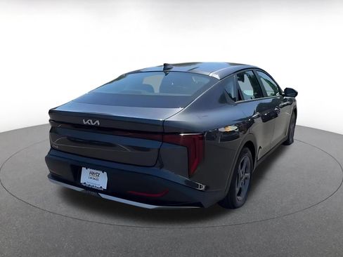 Used 2025 Kia K4 FWD image 15