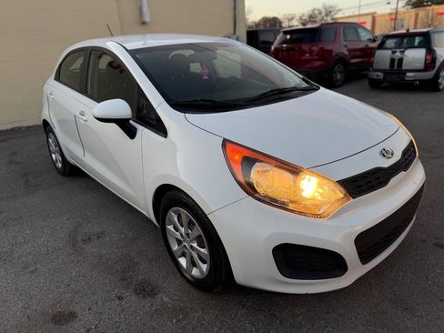 Used 2013 Kia Rio LX w/ PWR Pkg image 3