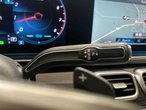 Used 2020 Mercedes-Benz GLS 450 4MATIC image 15