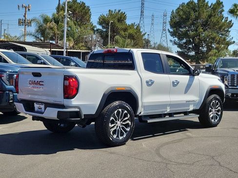 New 2026 GMC Canyon Denali AWD/4WD image 4