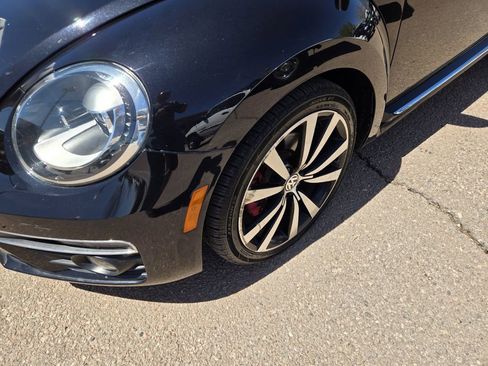 Used 2015 Volkswagen Beetle R-Line image 4