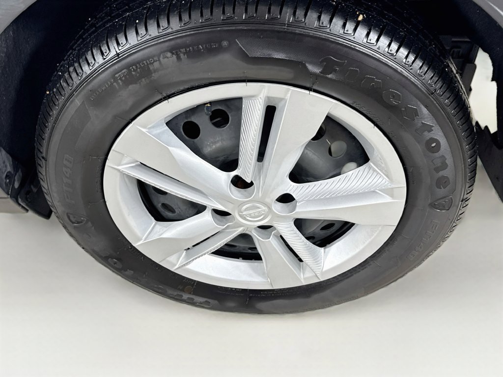 Used 2024 Nissan Kicks S FWD image 36