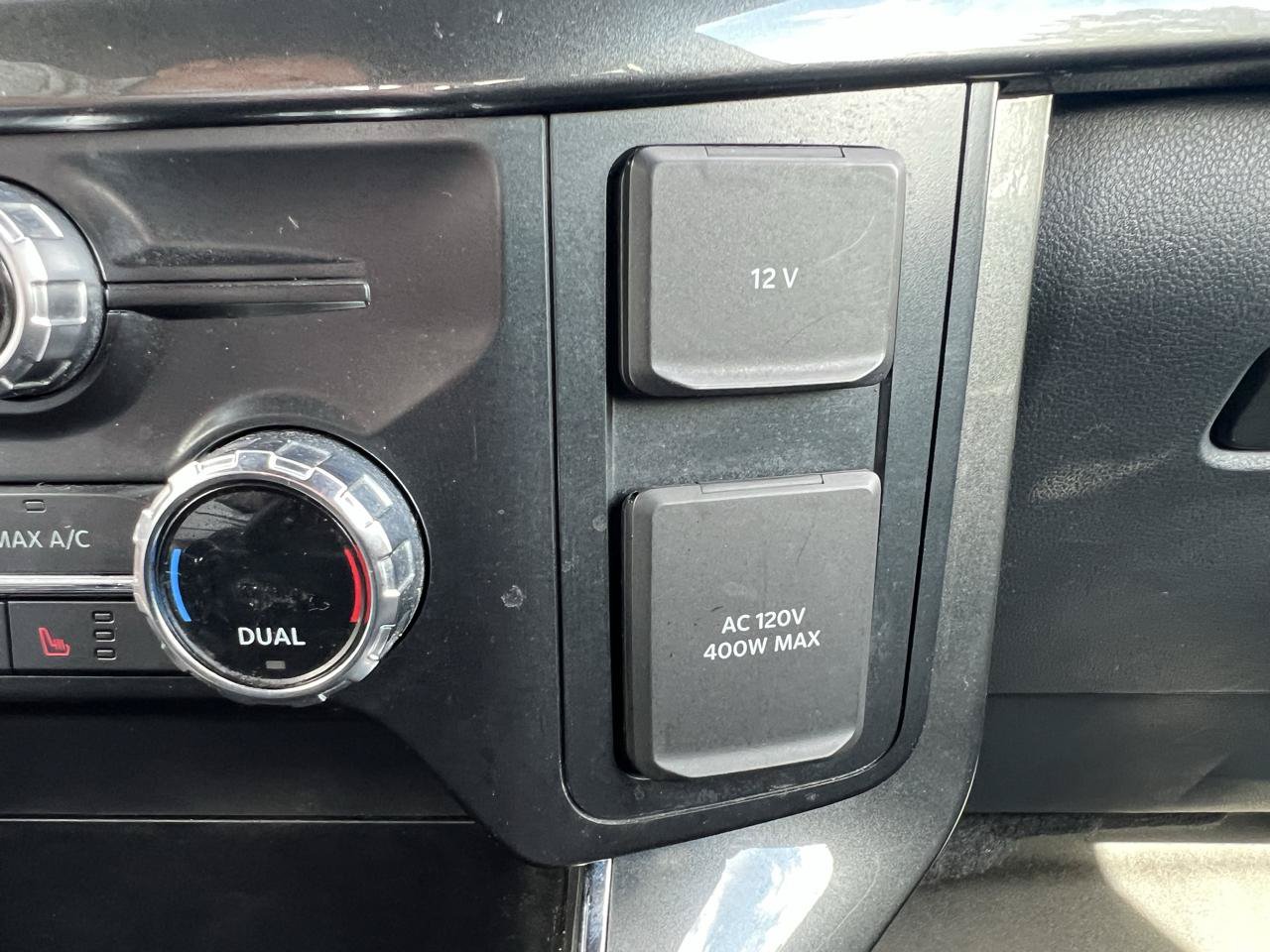 Used 2020 Ford F150 Platinum w/ Equipment Group 701A Luxury AWD/4WD image 21