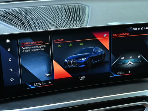 Used 2023 BMW i4 eDrive35 RWD image 22