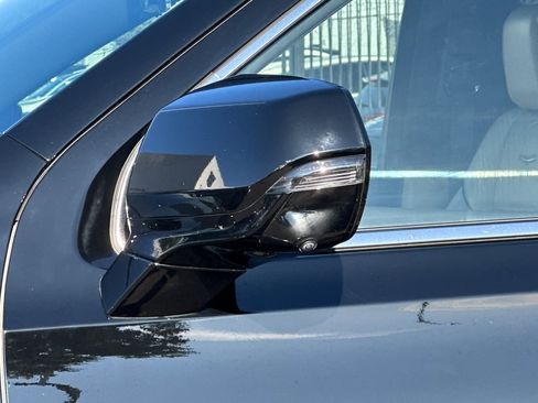 Certified 2024 Cadillac Escalade Premium Luxury image 52