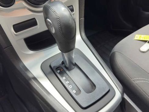 Used 2015 Ford Fiesta SE FWD image 23