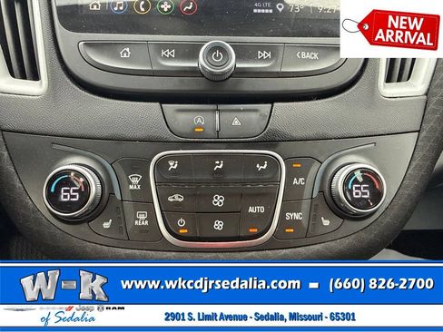 Used 2024 Chevrolet Malibu LT FWD image 33