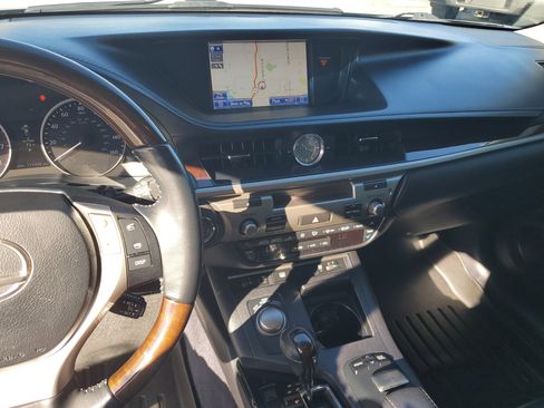 Used 2013 Lexus ES 350 image 20