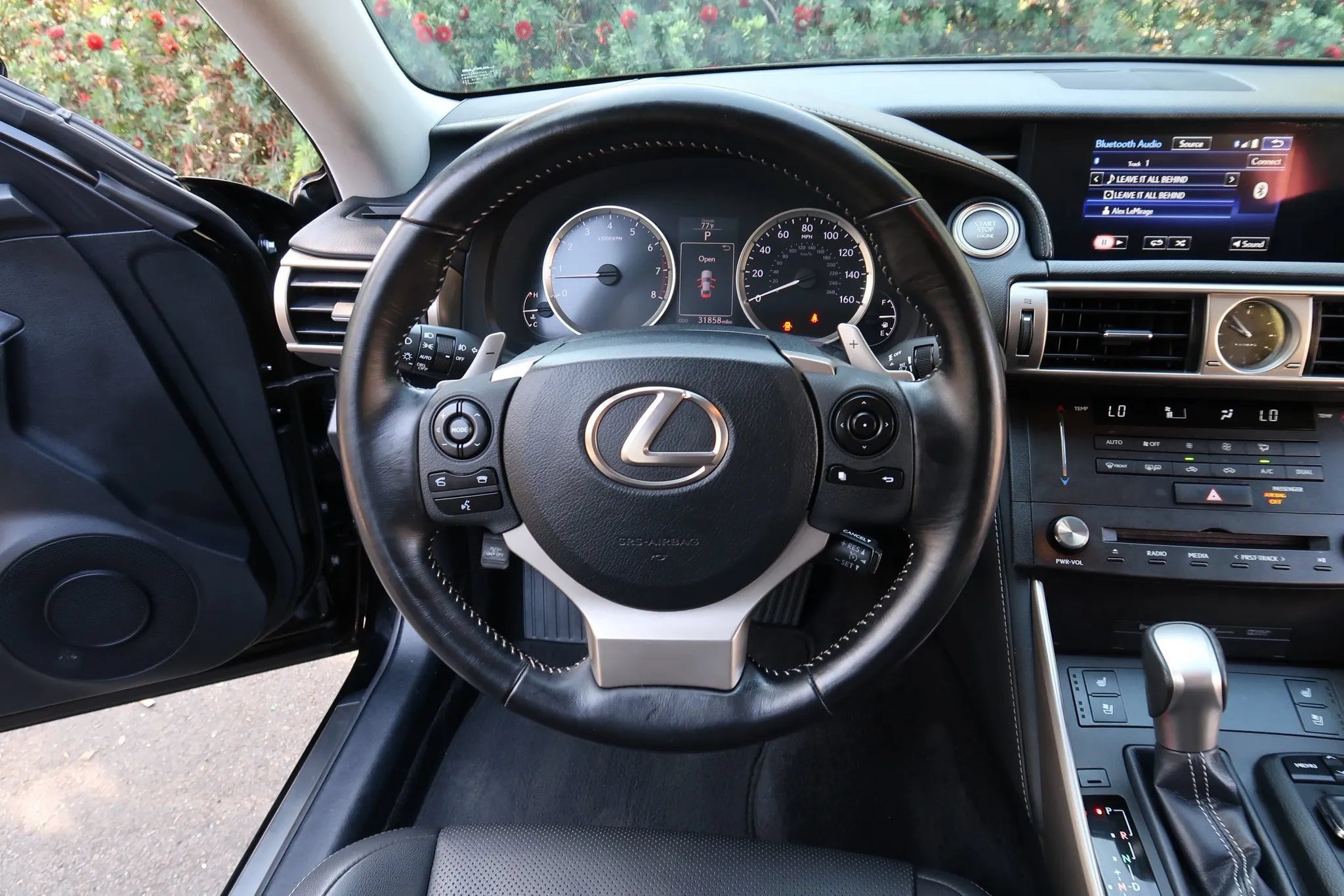 Used 2016 Lexus IS 300 AWD image 29