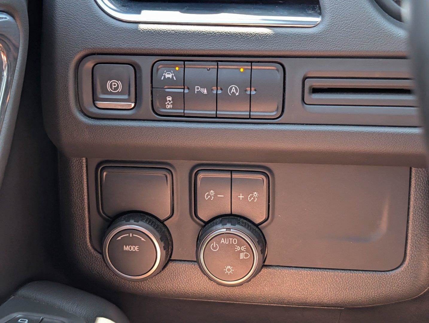 Used 2023 Chevrolet Tahoe LT RWD image 25