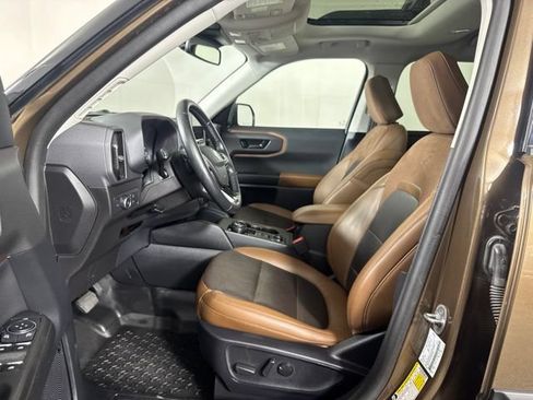 Certified 2022 Ford Bronco Sport Badlands w/ Premium Package AWD/4WD image 11