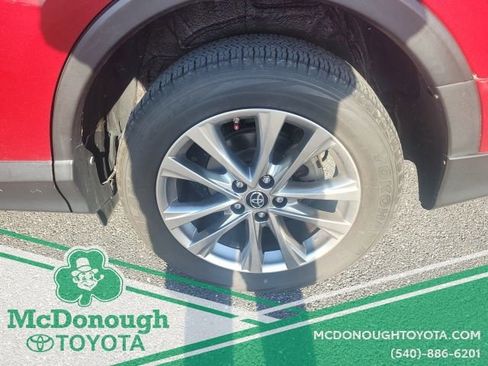 Used 2018 Toyota RAV4 Limited w/ All Weather Liner Package image 22
