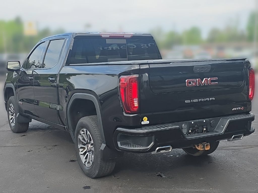 Used 2021 GMC Sierra 1500 AT4 w/ AT4 Premium Package AWD/4WD image 4