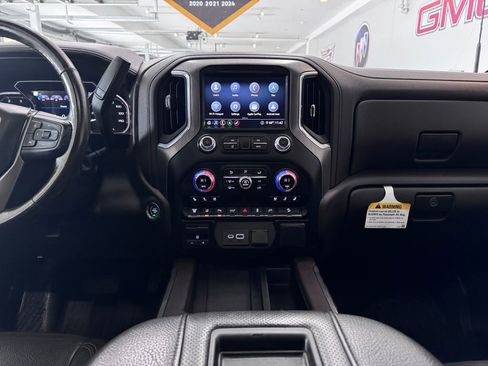 Certified 2020 GMC Sierra 2500 Denali w/ Denali Ultimate Package image 19