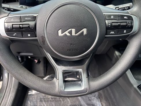 Used 2025 Kia K5 LXS image 33