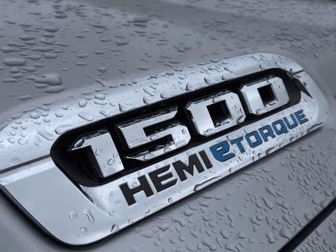 Used 2022 RAM 1500 Big Horn AWD/4WD image 13