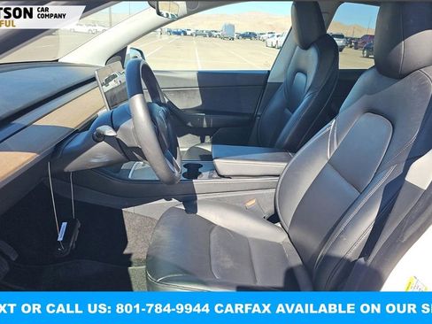Used 2021 Tesla Model Y Long Range image 4