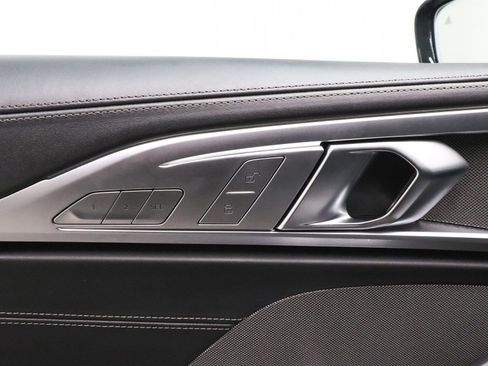 Used 2025 BMW 840i xDrive Coupe w/ Driving Assistance Package image 13