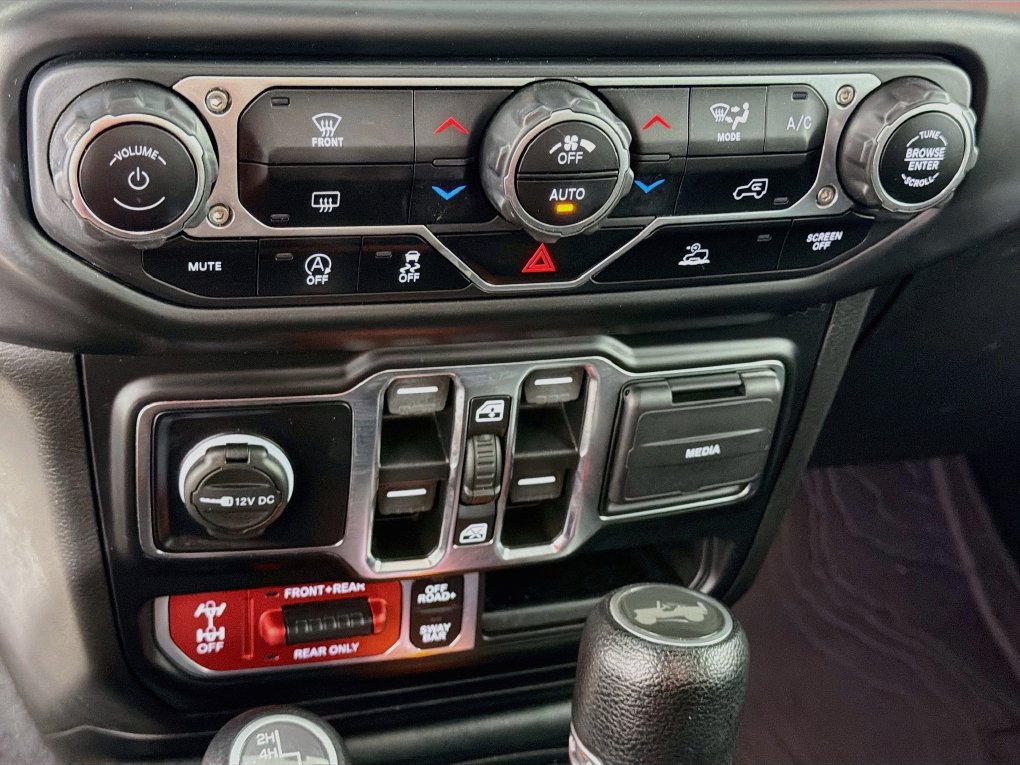 Used 2021 Jeep Wrangler Unlimited Rubicon AWD/4WD image 20