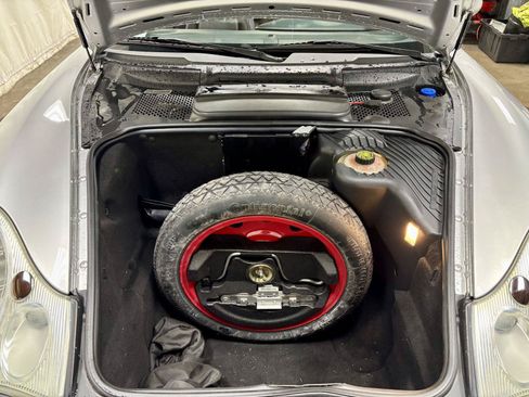 Used 2004 Porsche 911 Carrera RWD image 33