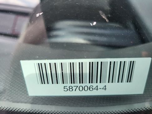 Used 2025 Volkswagen Jetta Sport FWD image 4
