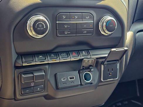 New 2026 GMC Sierra 1500 Pro w/ Pro Value Package image 23