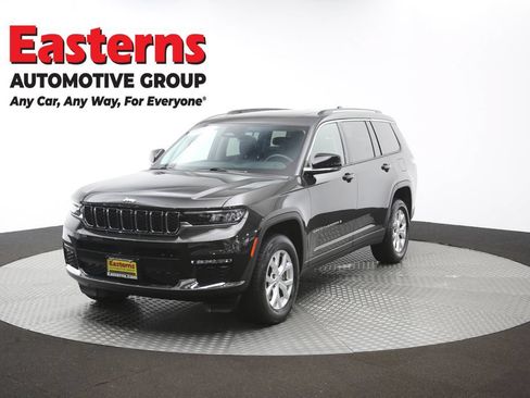 Used 2023 Jeep Grand Cherokee L Limited AWD/4WD image 59