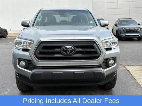 Used 2023 Toyota Tacoma SR5 AWD/4WD image 3