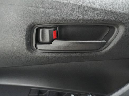 Used 2023 Toyota Corolla LE FWD image 21