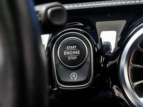 Used 2025 Mercedes-Benz CLA 250 image 19