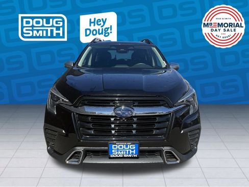 Used 2023 Subaru Ascent Touring AWD/4WD image 6