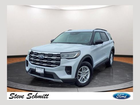 New 2026 Ford Explorer Active AWD/4WD image 1
