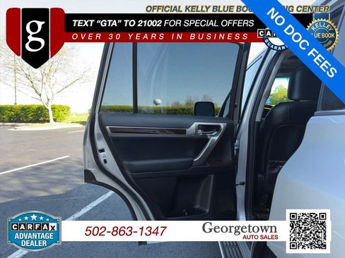 Used 2015 Lexus GX 460 w/ Premium Package AWD/4WD image 18